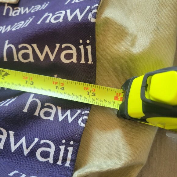 Hawaii Print Canvas Tote Bag With Bamboo Handles & Snap Closure - Picture 7 of 8